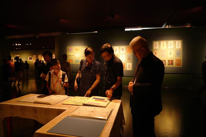 著名导演白文应邀参加国家大剧院《传承的温度》2019戏剧服装作品展